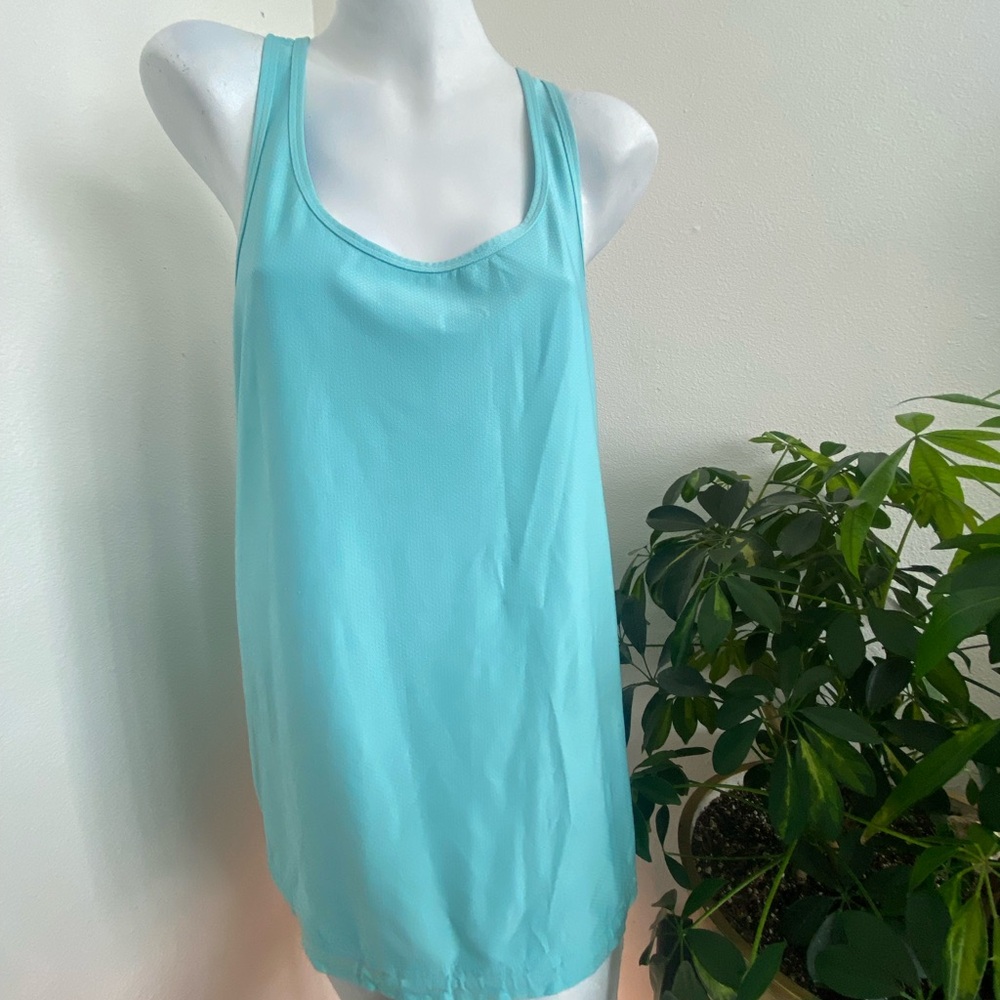 Athletic top